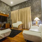 Serenus Boutique Villa Nuwara Eliya