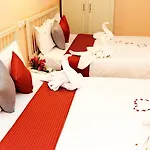 The Queensburry City Hotel