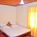 Chelthnam Hotel Nuwara Eliya