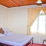 Hotel Chelthnam Nuwara Eliya