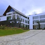 Ripon Grand Hill By Ehi