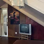 Medalin Harmony Cabin