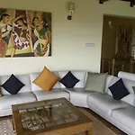 Acacia Guest house 3*