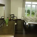 Acacia 3*