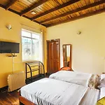 Guest house Acacia 3*