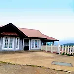 Yoho Villa Lake View