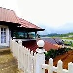 Yoho View Hotel 2*