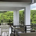 Queens Hotel Nuwara Eliya