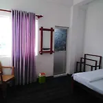 Frosty Heaven Guest House Nuwara Eliya