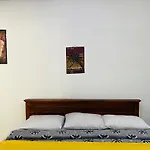 Sasru Homestay *