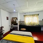 Sasru Homestay