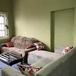 C'est La Vie Hostel