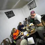 Hostel C'est La Vie