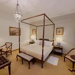 Powysland Villa