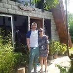 Barrow Family Nuwara Eliya