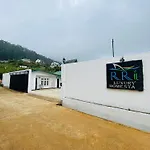 R R I Luxury Homestay