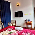 Rv *