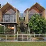 Aparthotel Azenya 3*