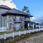Nicholas Nuwara Eliya