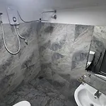 Hidden Treasure Bed & Breakfast 3*