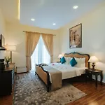 Hotel Grand Misty Hills *