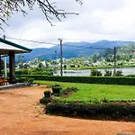 Lulu Lodge