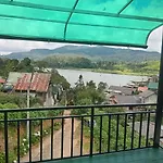 Guest house Kadalla