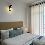 Nomentano Blue -luxury Apartments-