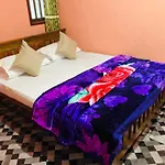 Holiday Guest In Nuwara Eliya