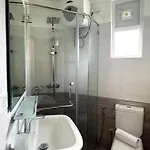 Nomentano Blue -luxury Apartments- *