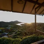 Amansara Bungalow - Panoramic Lake View Villa, Nuwara Eliya