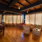 Amansara Bungalow - Panoramic Lake View Villa, Nuwara Eliya