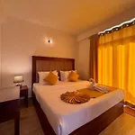 Mount View Two Bed *