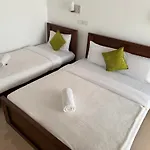 Hotel Drizzle Ridge