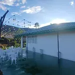 The Mountray View Hotel