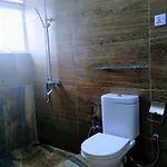 New Pensive 3* Nuwara Eliya