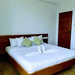 New Pensive Hotel 3*