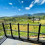 Freedom Peak Cabin Ambewela