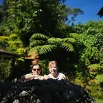 Hidden Treasure Bed & Breakfast 3*