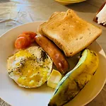 Tea Planters Lodge, Cooking Class And Tours