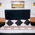 Lavender & Wood Hotel 4*