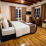 Hotel La