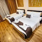La Hotel 4*