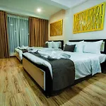 La 4* Nuwara Eliya