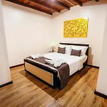 La Hotel 4*