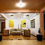 La 4*