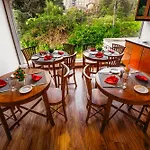 La 4* Nuwara Eliya