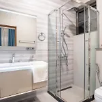 Opulent Villa Nuwara Eliya