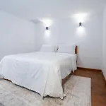 Opulent Villa Nuwara Eliya