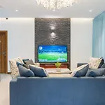 Hotel Opulent Nuwara Eliya